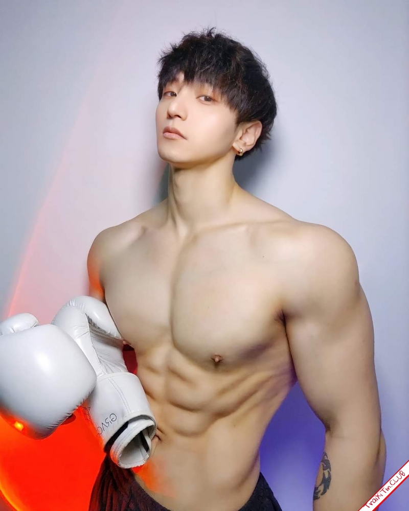 [​IMG]