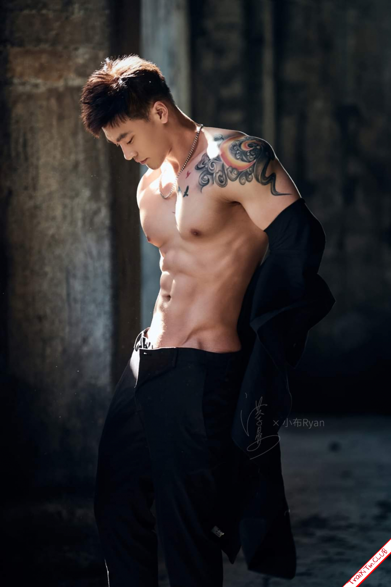 [​IMG]