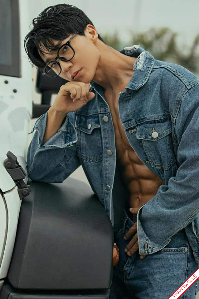 [​IMG]