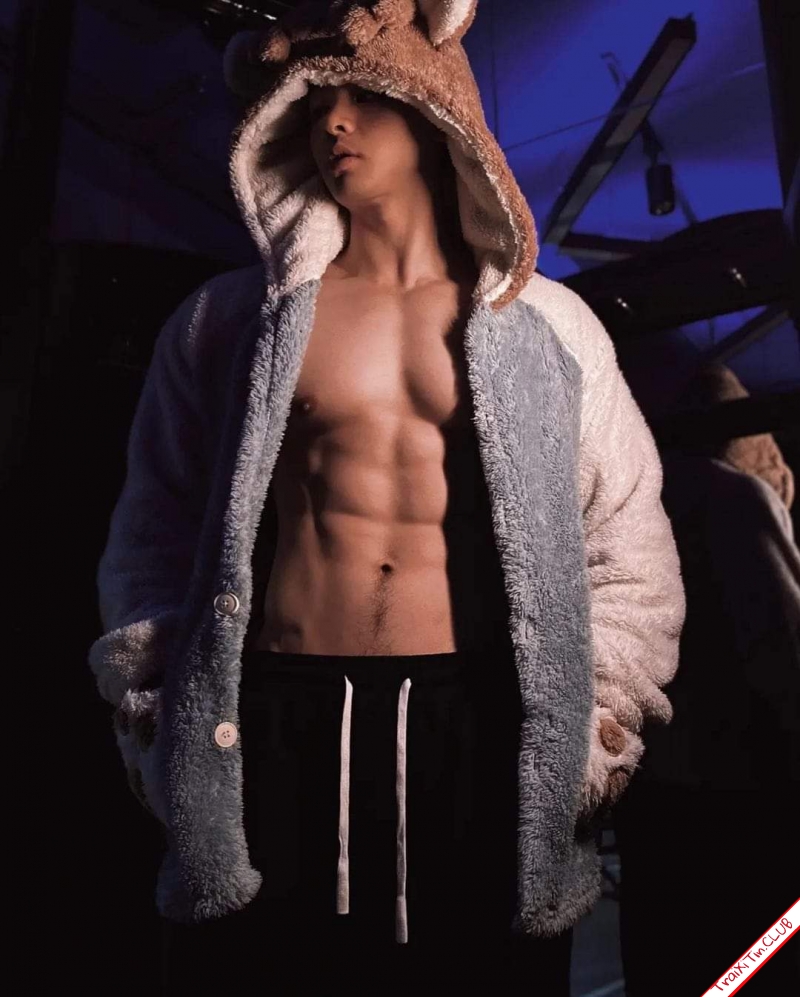 [​IMG]