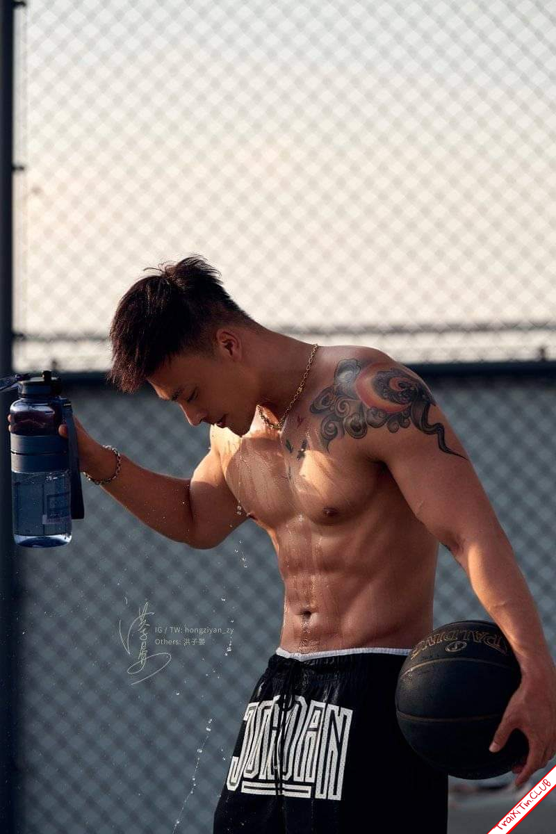 [​IMG]