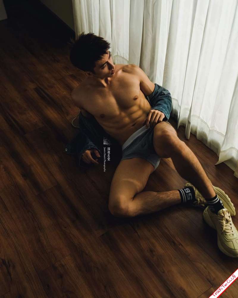 [​IMG]