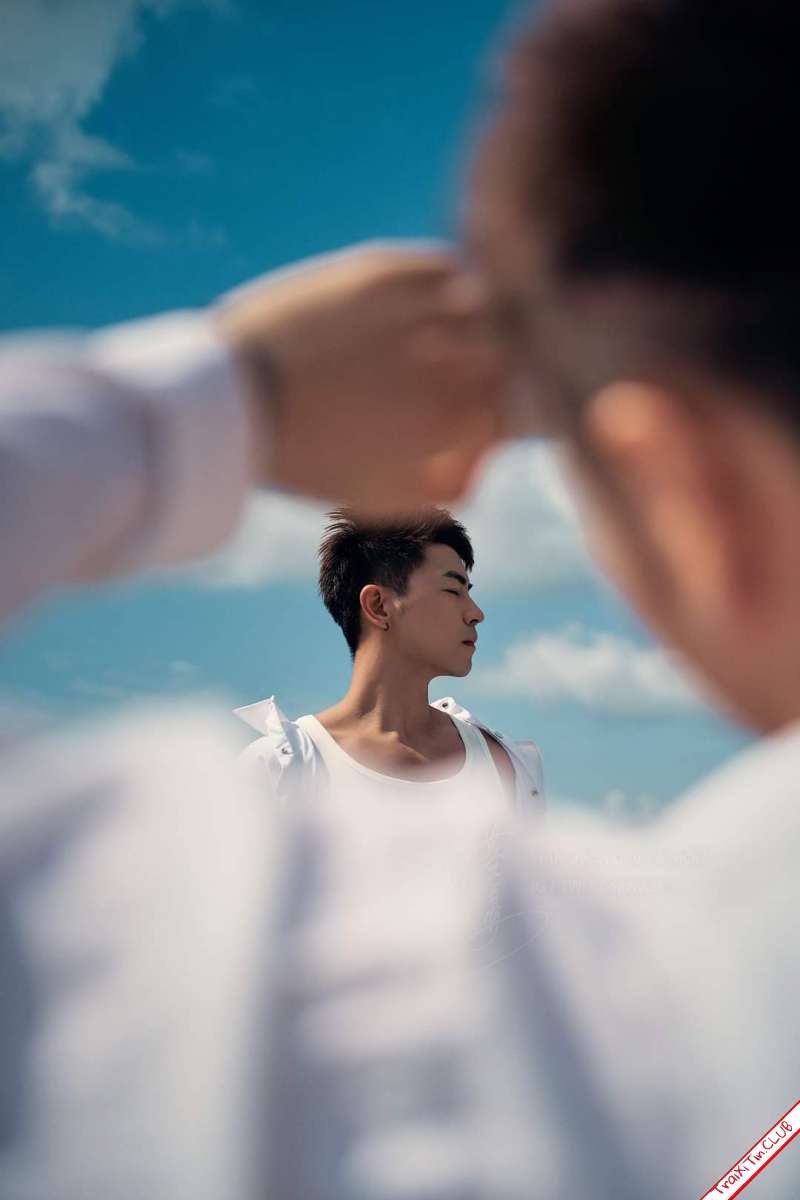 [​IMG]